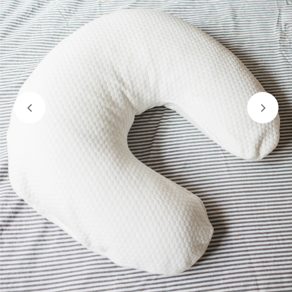 Design Dua Organic Kapok Nursing Pillow With Washable Cover